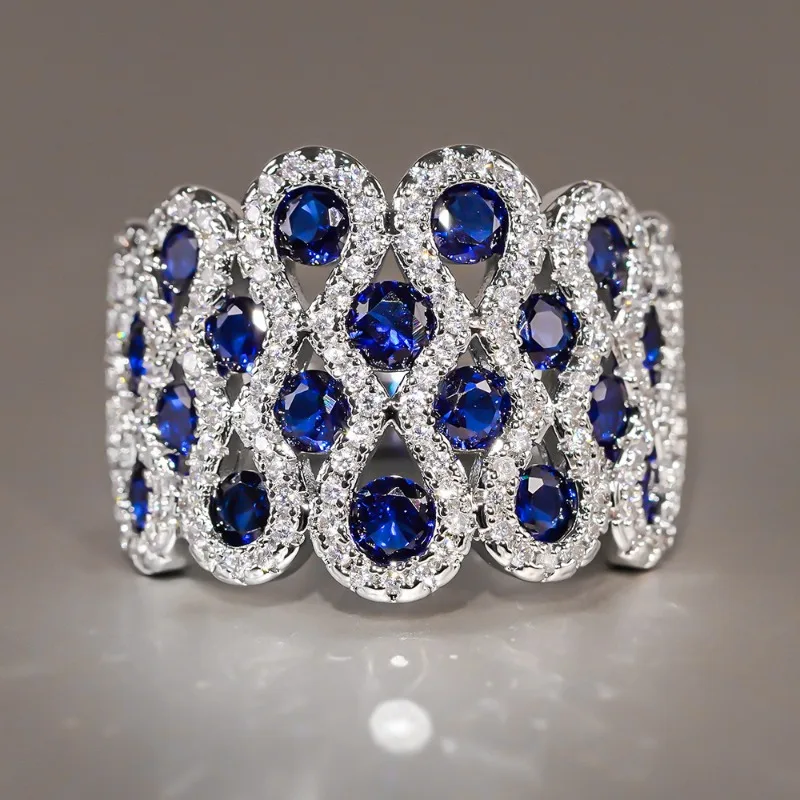 Eleganter Funkelnder Silberbeschichteter Damenring mit Eingelegtem Blauen Synthetischem Zirkonia für Hochzeit Party Mode Luxus Accessoires Schmuck