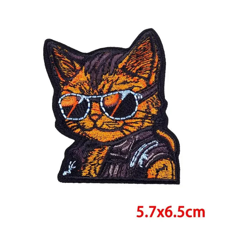 Embroidered Patch Iron On Patches for Clothing Pocket Cat Clothes Stickers Fabric Sewing Thermal Adhesive Applique Fusible