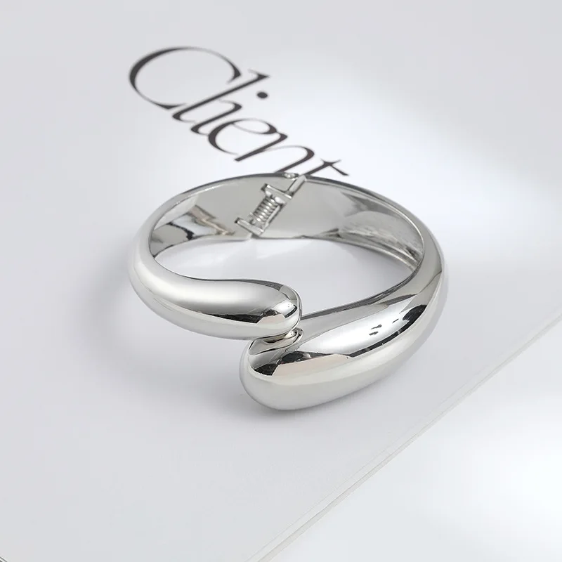 New Arrival Trendy Smooth Stainless Steel Water Drop Bangle for Women Personality Cuff Bracelet Jewelry Accessory Colorfast Gift