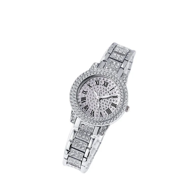 New Chain Watch for Women Small Delicate Imitate Diamond Inlaid Watches Luxury Quartz Wristwatches Relogio Feminino Montre Femme