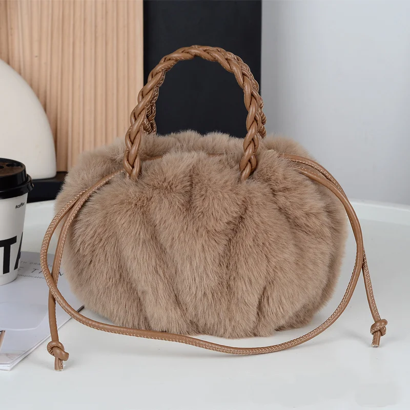 

Women's Bag Crossbody Bag Niche Pumpkin Bag Hand-held Faux Fur Bag Fashionable Versatile Cloud Pleated Bag