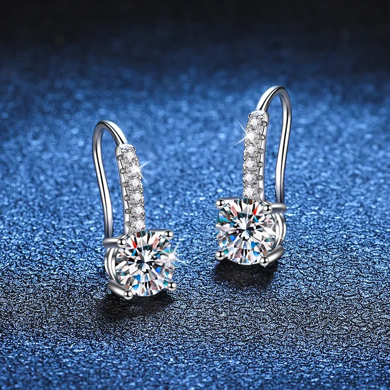 18K gold diamond stud earrings plated with PT950 platinum French four-claw moissanite D color 1 carat simple ear hook