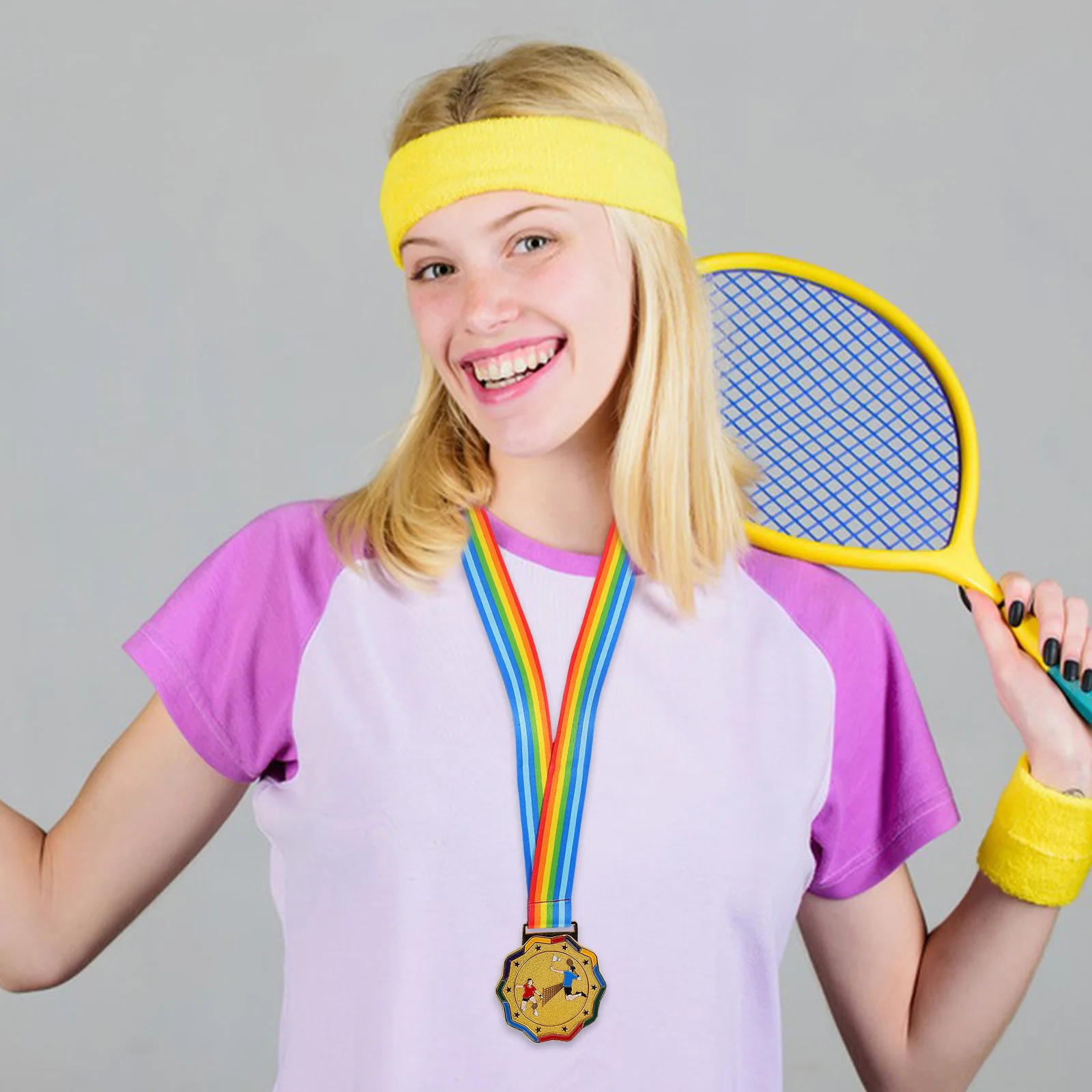 

Медали для бадминтона, металлический трофей для соревнований с лентой на шею для спортивных мероприятий, бега, марафона, демонстрации