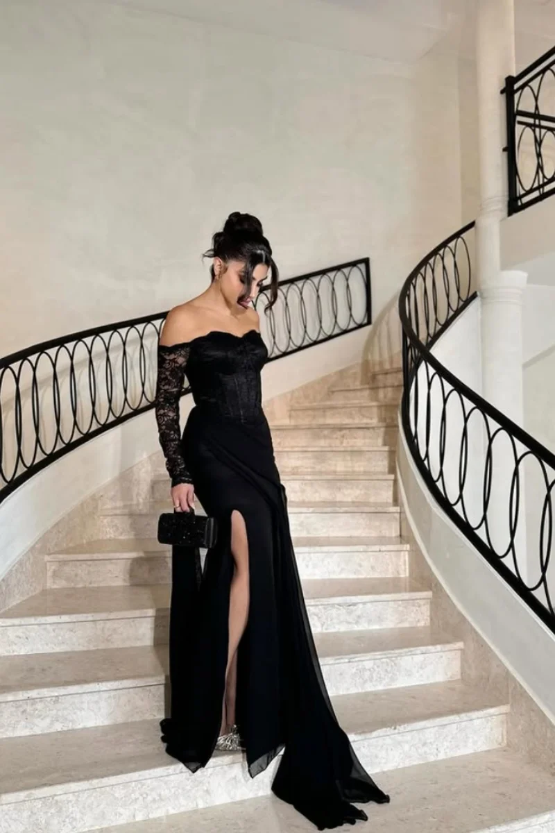 Jessica Spitze Lange Ärmel Abendkleider Schwarze Meerjungfrau Seitenschlitze Ballkleider Off-Shoulder Damen Robes De Soirée Maßgeschneidert