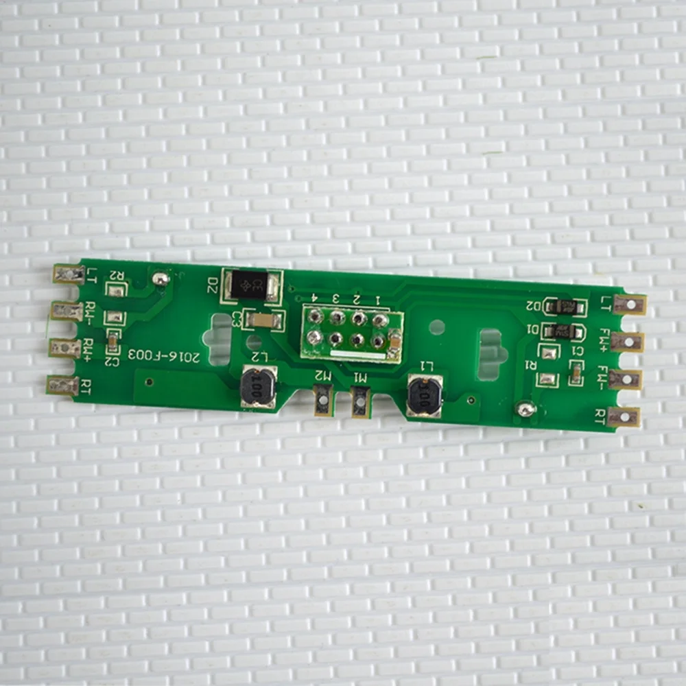 Placa de circuito de distribuição de energia de trem modelo em escala HO 1/87 com status LED para diorama de modelagem ferroviária de tensão DC e AC 1 peça