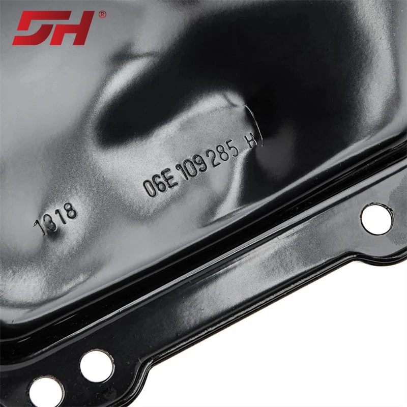 

Car timing cover suitable for Porsche Cayenne 2010-2018 95810578501 06E109 285H