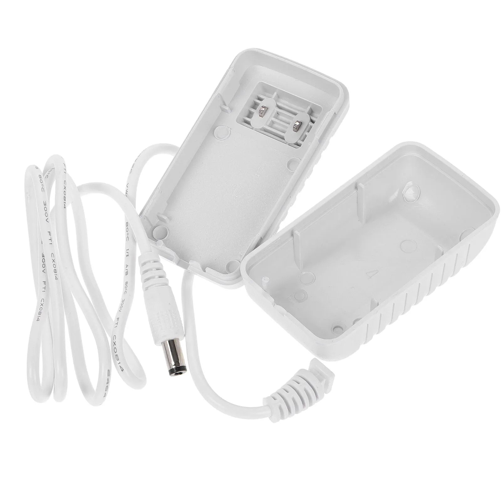 

Simulated Charging Plug Storage Box Hidden Compartment Realistic Design for Cash Jewelry USB Drives Secret Holder Safe Place
