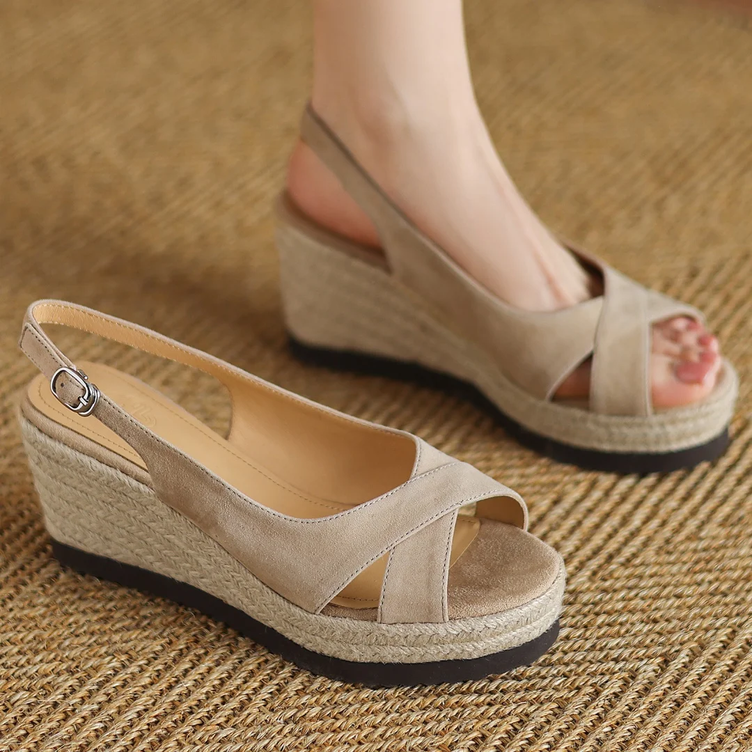 

2025 летние новые женские босоножки из натуральной замши с узким ремешком и перекрестным ремешком, с открытым носком и открытой пяткой, босоножки на платформе на высоком каблуке 7 см