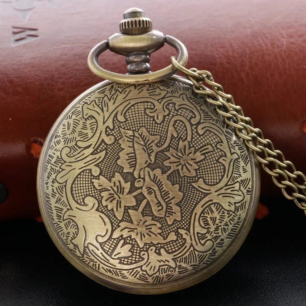 New Vintage Chinoiserie Hollow Quartz Pocket Watch Fashion Arabic Digital Necklace Pendant Chain Men's and Women's Gifts