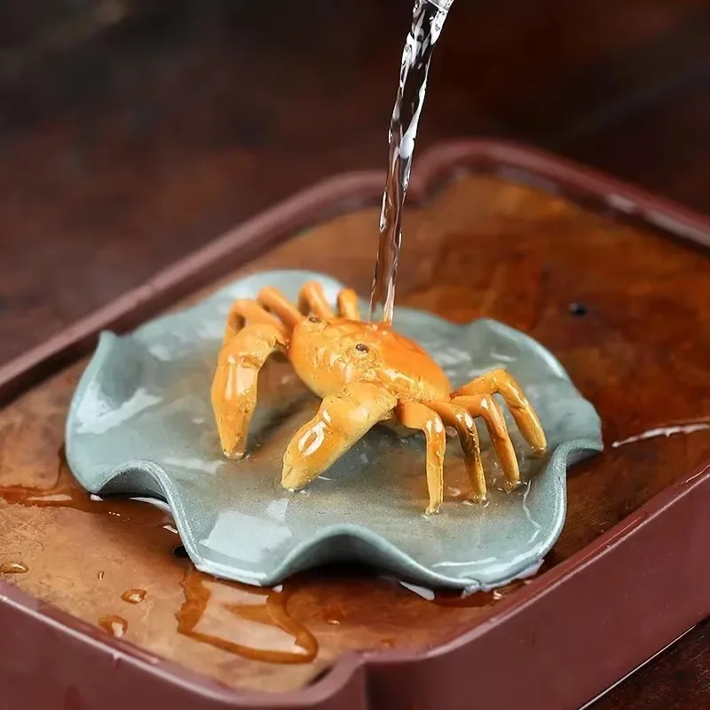 Yixing Zisha Tea Pet Color Changing Crab Lucky Fortune Lotus Sculpture Chinese Tea Ceremony Ornament for Tea Table Decoration