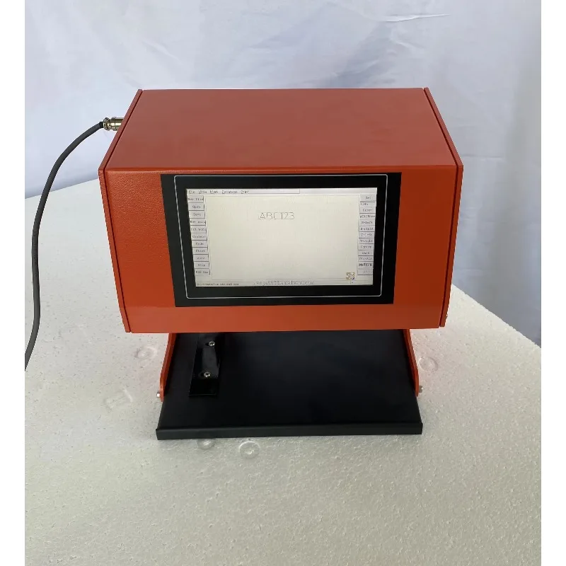 آلة نقش معدنية صغيرة عالية الجودة ونوع الطاولة القياسية آلة وسم الصلب للمحرك #3