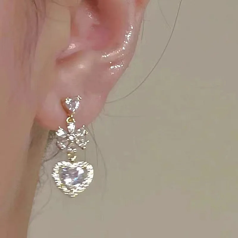 2023 New Flower Love Earrings for Women Fashion Korean Gold Color Zircon Girls Design Stud Earrings Trendy Wedding Gifts Jewelry