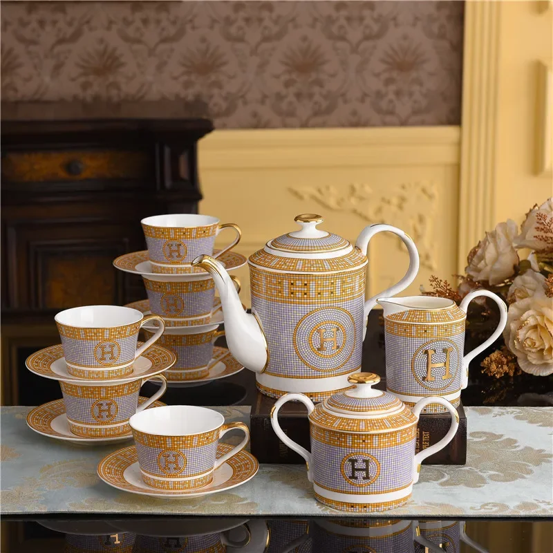 Equatorial jungle Bone China Coffee Drinkware Set European Afternoon Tea Cup And Saucer set Home Wedding