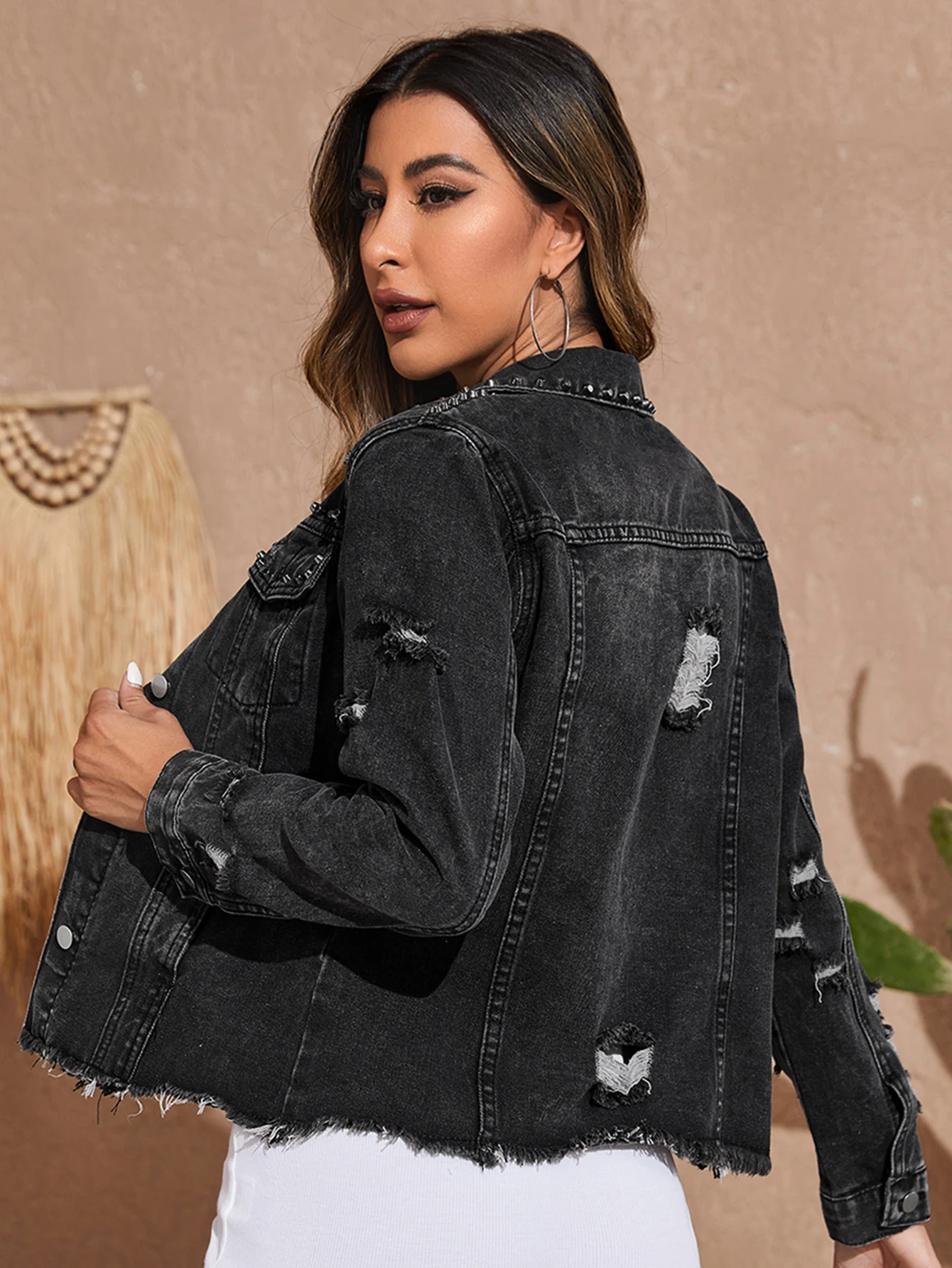 Personalized fashion rivet bead sexy denim non elastic jacket hole short Jean jacket