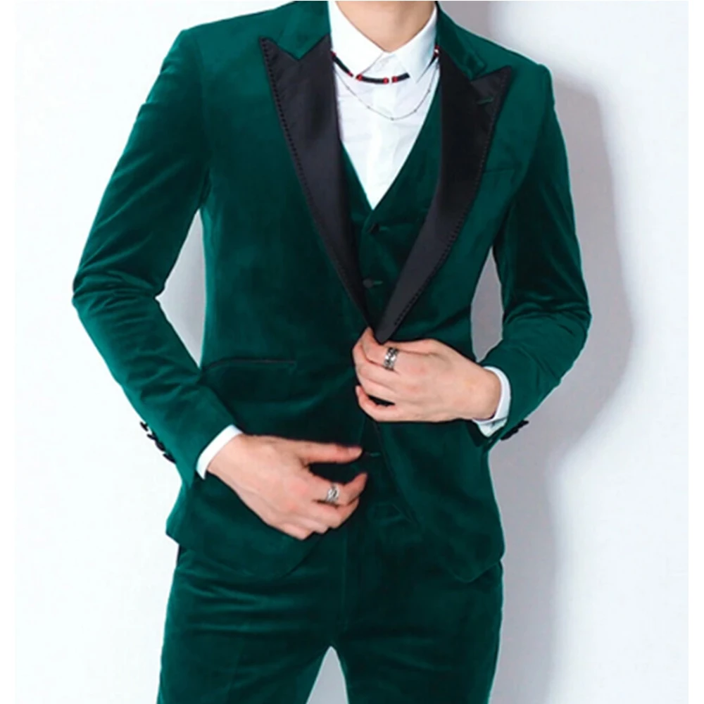 

Dark green velvet slim fitting men's ball set 3-piece black lapel wedding groom tuxedo custom men's business casual set