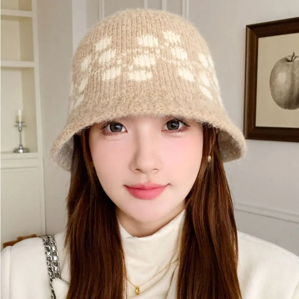 

Fashion Sweet Floral Knitted Bucket Hat Ethnic Style Handmade Jacquard Woolen Hat Retro Crochet Warm Fisherman Hat Girls
