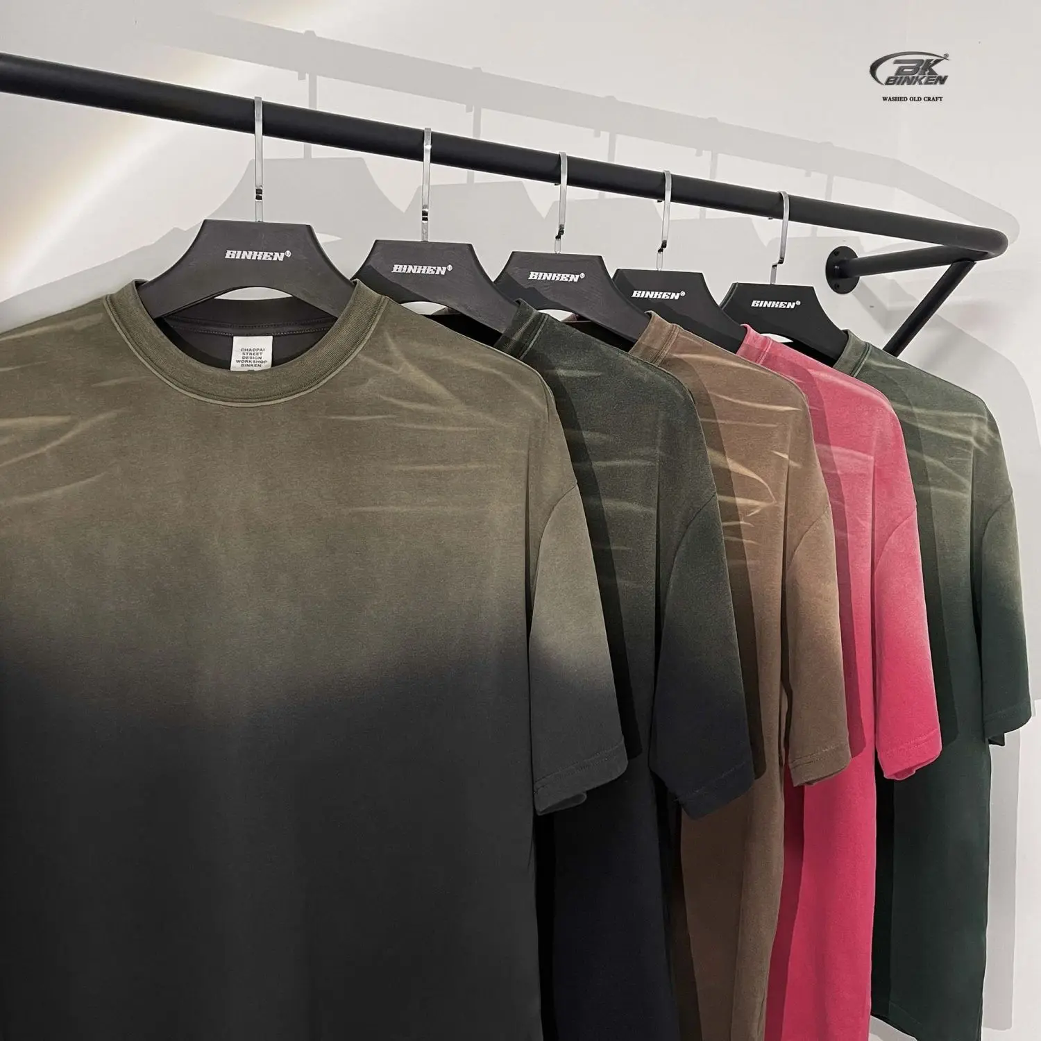 الأمريكية 250 جرام القطن الخالص رذاذ الحصان ليو تي شيرت ريترو غسلها والقديم التغيير التدريجي الكتف قمصان قصيرة الأكمام فضفاضة T 2025 #1