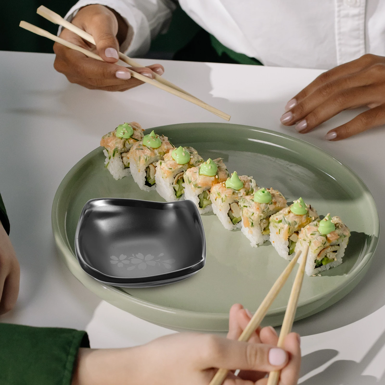 

2pcs Seasoning Barbecue Dipping Dish Condiment Bowl Sauce Dish For Restaurant Home Kitchen Melamine Small Condiment