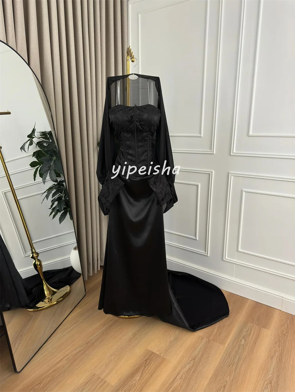 تخصيص الأحجام البسيطة المتاحة الطية حورية البحر فساتين طويلة حمالة فساتين مناسبة مخصصة عالية الجودة النمط الصيني