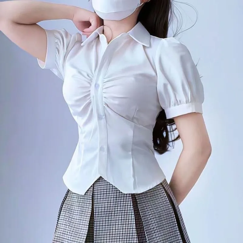 

Рубашка с короткими рукавами для похудения в студенческом стиле, женская летняя плиссированная рубашка с пышными рукавами, шикарный сладкий пряный короткий топ