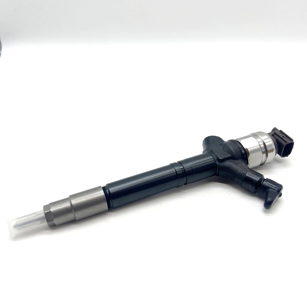 High Quality Diesel Common Rail Injector 095000-6230 23670-09140 for Toyota Corolla Verso 2.2 d TOYOTA HIlux III TOYOTA LAND CRU