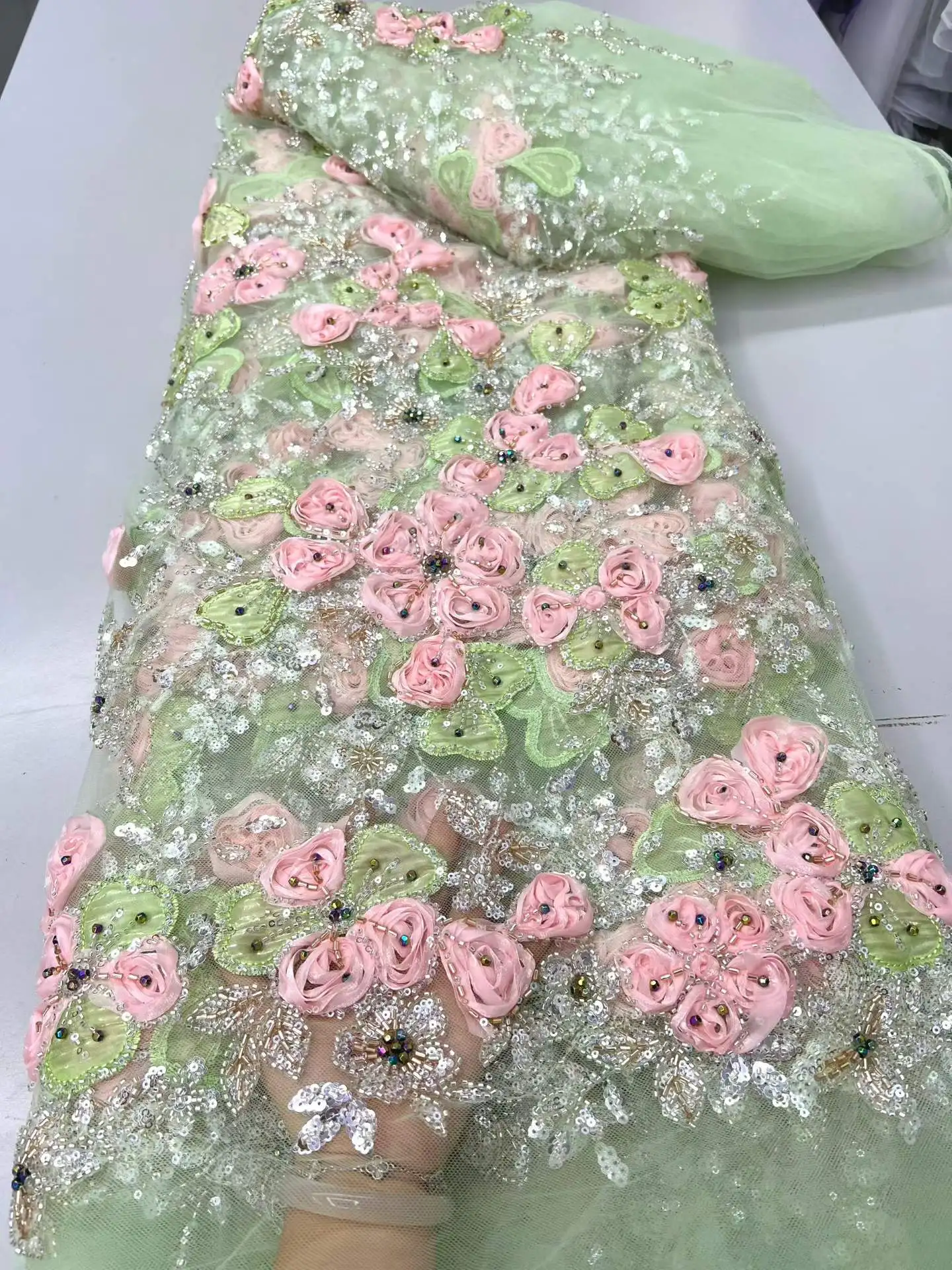 

African Luxury 3D Flower Beads Lace Fabric 2026 High Quality French Nigerian Sequins Embroidery Tulle Fabric For Wedding Dress