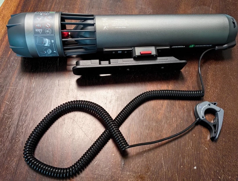 

Free Diving Propulsion Booster (With Swimming Floating & Lung Capacity Enhancement Functions