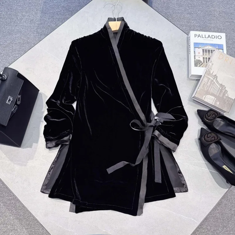 French Fashion High End Slim Fit Jacket Women 2025 New Autumn Age Reducing Versatility Skinny Long Sleeved Sloping Collar Coat