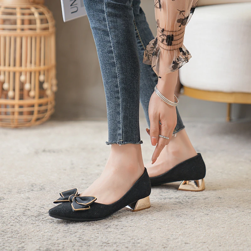 

Womens Houndstooth Pointed Toe Block Heel Pumps With Black Bow And Gold Trim Detail Metallic Heel Elegant Retro Style Dress