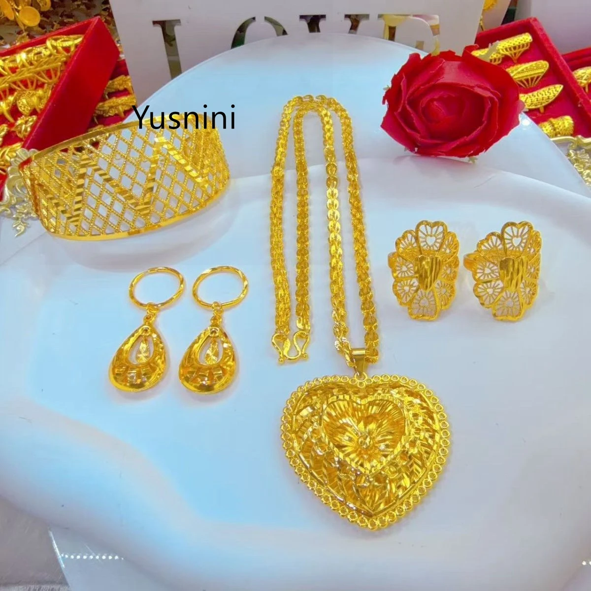 New Fashionable High end Dubai 24K Gold Plated Necklace Earrings Rings Bracelets Romantic Wedding Party Jewelry Set for Lovers 4