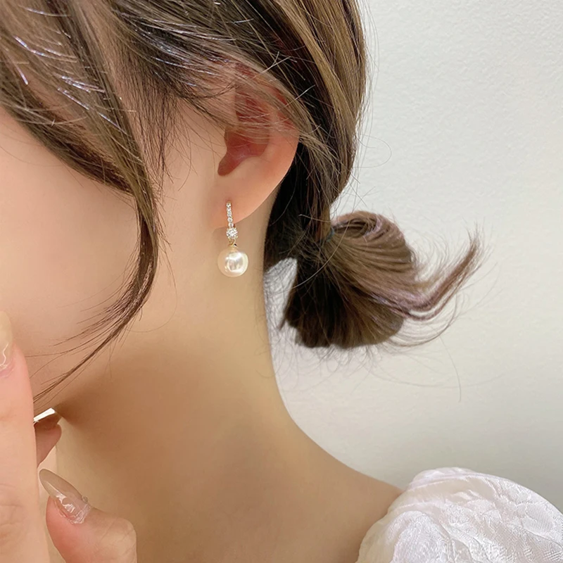 Elegant Lady\'s Pearl Pendant Earrings Korean Fashion Jewelry Party Student Girl\'s Simple Accessories Sweet Earrings For Woman