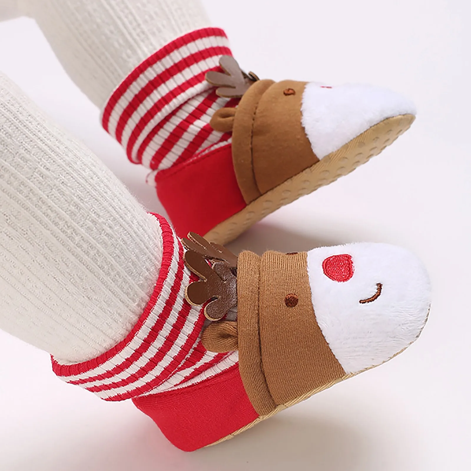 Anti Slip Soft Soled Sock Shoes para bebê, Cute Santa Shoes para meninos e meninas, Natal, Infantil, Inverno, Quente