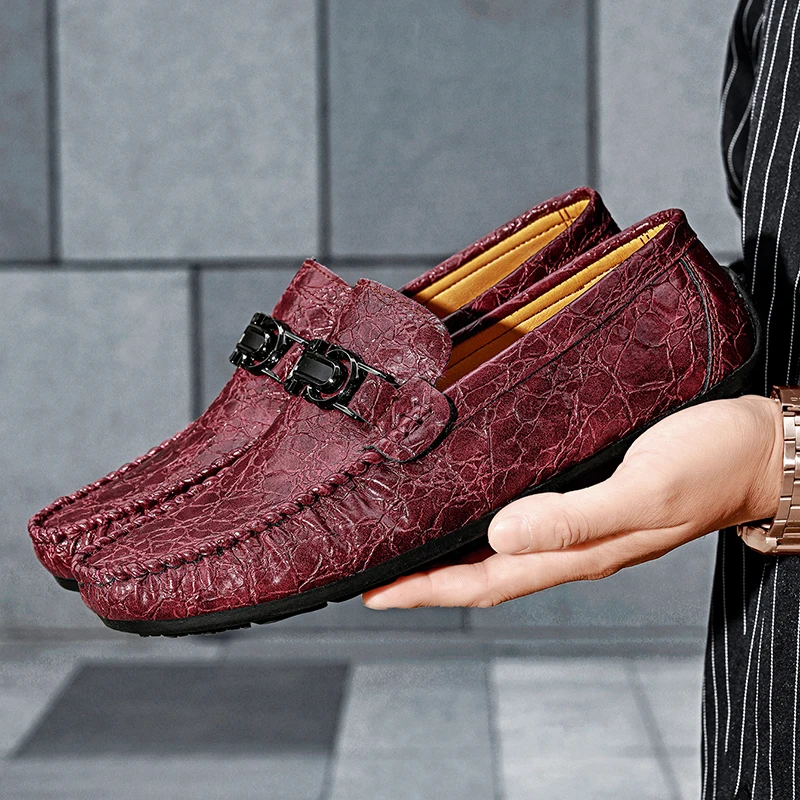 

Men's Retro Leather Shoes Soft Soles Luxurious Genuine Leather Formal Wear Loafers Fashion Moccasins Outdoor Driving Shoes