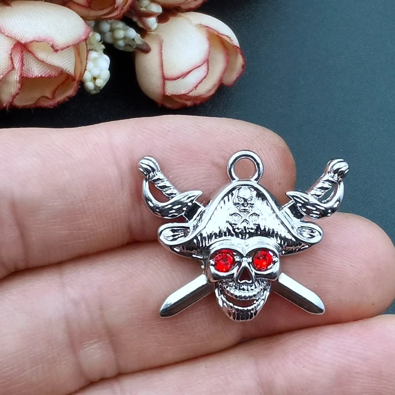 

10pcs 33*x43mm 3 Colors Pirate Skull Flag Charms Pendants Designer Charms Fit Jewelry Making DIY Jewelry Findings