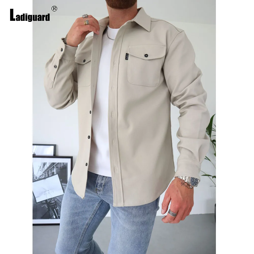 2024 America and Europe Fashion Shirts Khaki Soft Plush Shirt Camisa Men Casual Retro Pockets Blouse Mens Basic Tops Streetwear