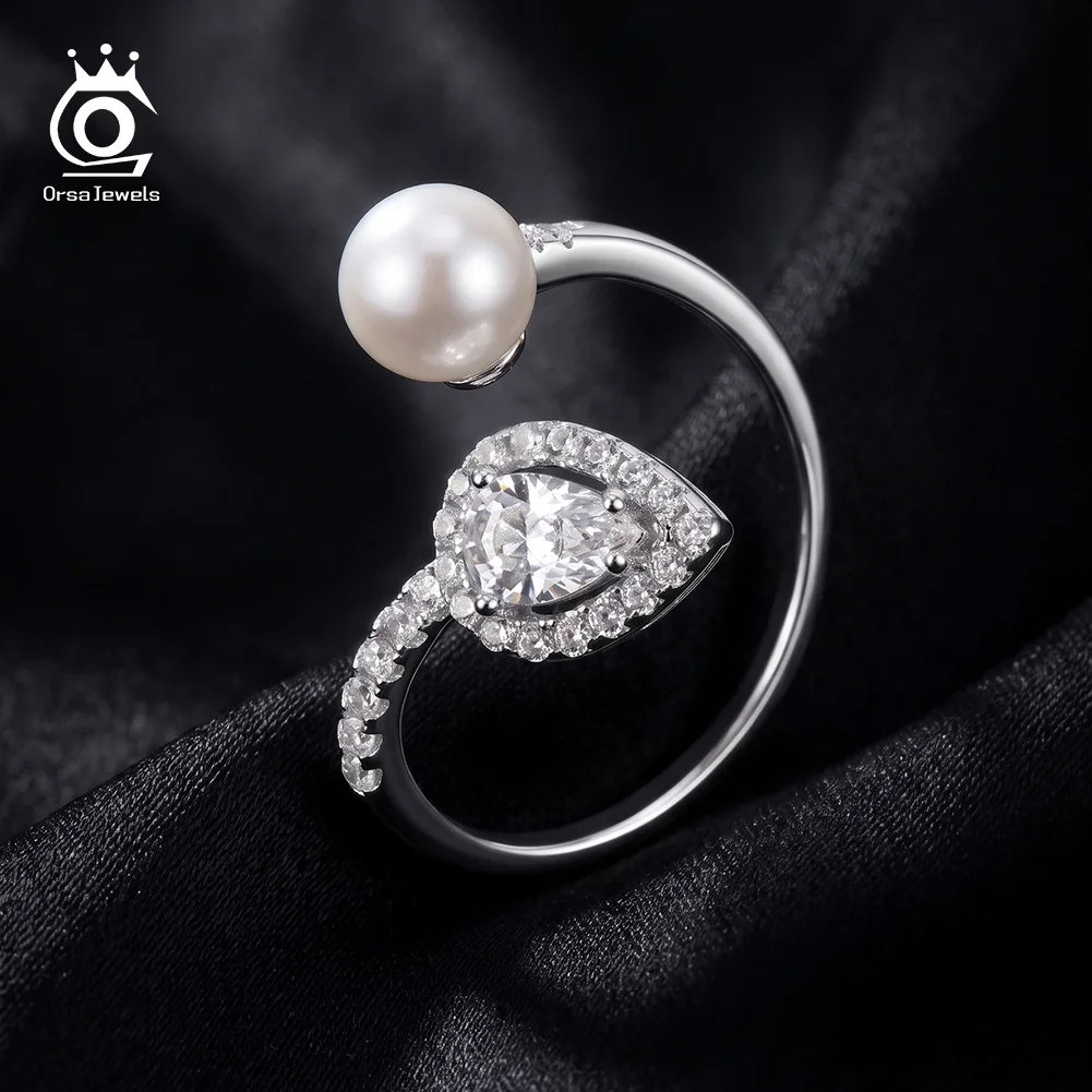 ORSA JEWELS 925 Sterling Silver Luxury Open Shell Pearl Ring Adjustable Band Sparkling Anniversary Jewelry Gift for Women PSR02