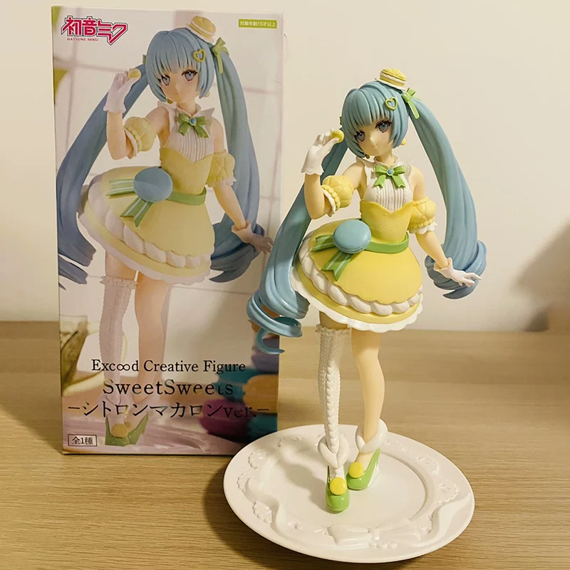 

FuRyu Exc∞d Creative Figure SweetSweets Series Hatsune Miku -Lemon Sandwich Cookies Ver.- 21CM PVC Collection Model Toy