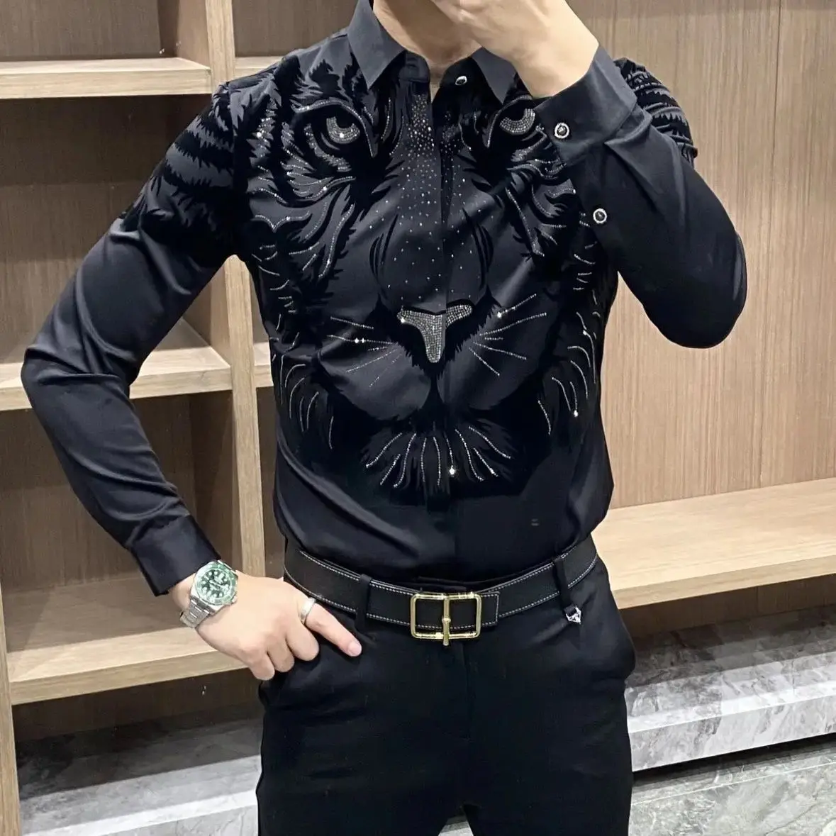 New Autumn Heavy Industry Flocked Tiger Head Hot Diamond Long-sleeved Shirt High-end Trend JJ174