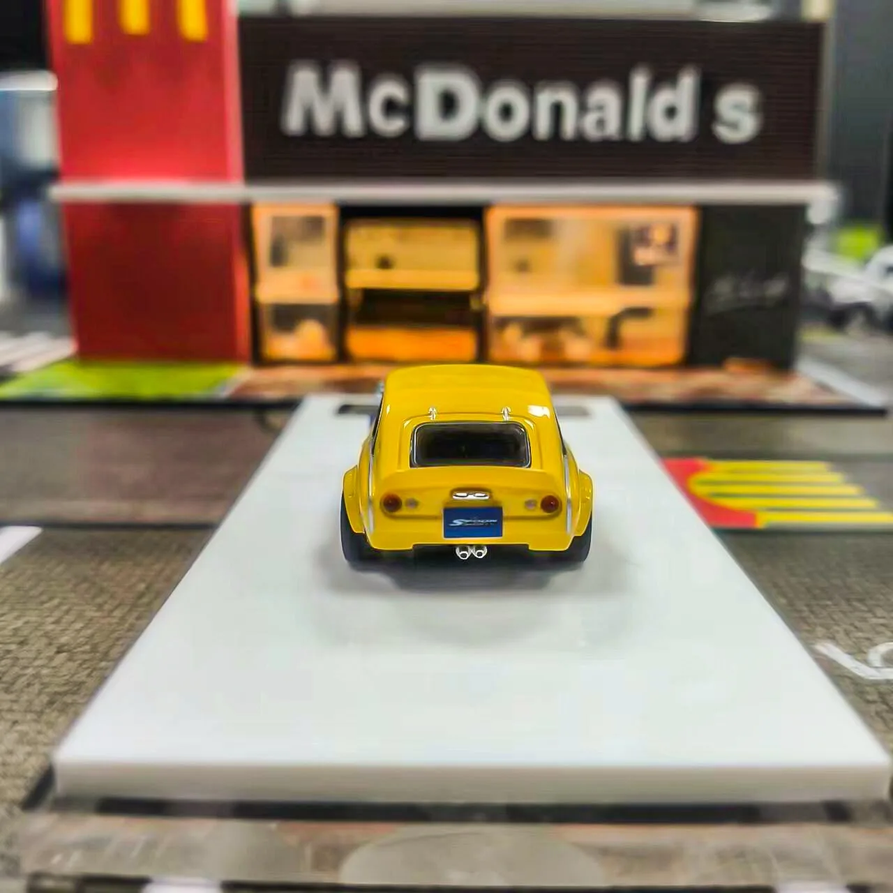 YTM 1:64 S800 ملعقة كلاسيكية للسباق الرياضية نموذج الراتنج جمع السيارة