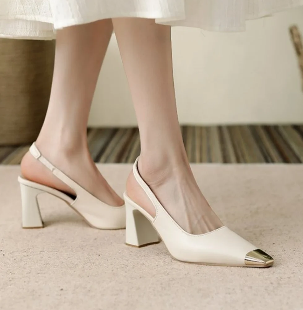 صنادل صيفية مفتوحة من الأمام للنساء بمقدمة مدببة وكعب عالي وكعب سميك بدون ظهر تصميم كوري أنيق للسيدات أحذية Zapatillas Mujer