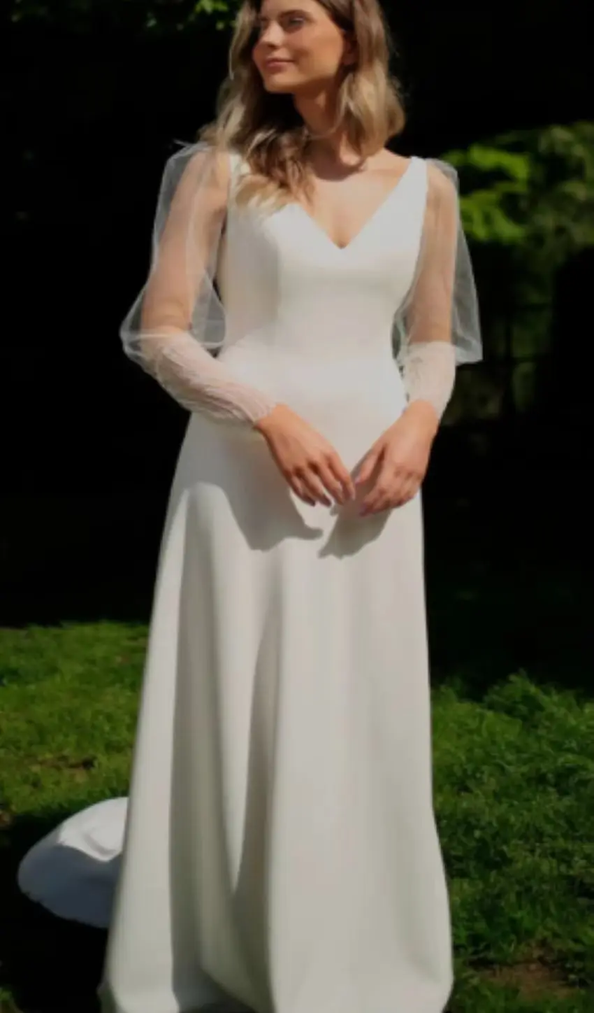

Beach Mermaid Floor-length Bridal Gown Simple Vestidos De Novia Classic Deep V-neck Long Sleeve Wedding Dress