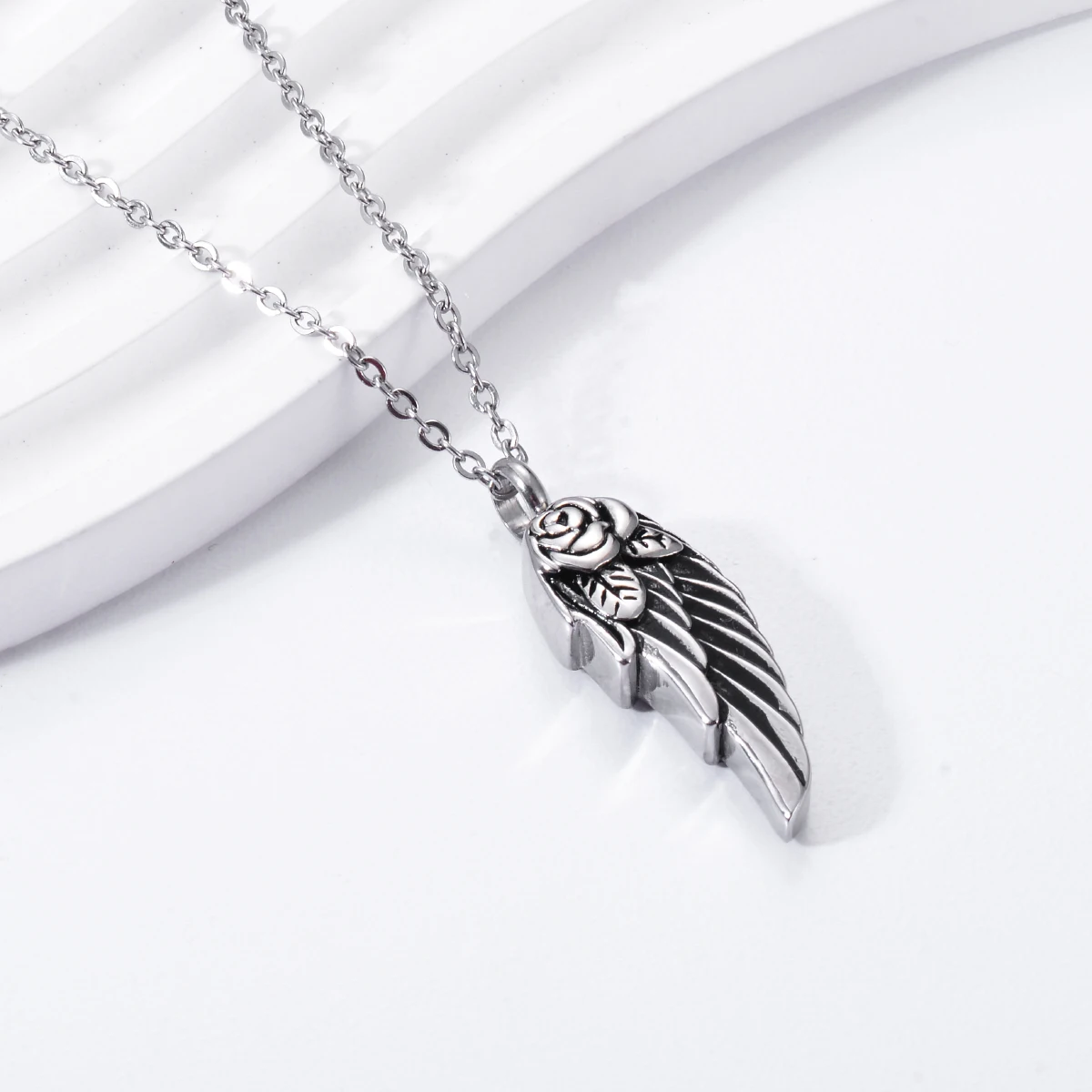 Angel Wing Cremation Urn Necklace For Ashes Memorial Keepsake Pendant Stainless Steel Remembrance Jewelry Gift