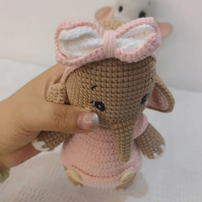 Handmade Crochet Elephant Couple Plush Toys - Cute Soft Stuffed Animals, Valentine's Day Gift for Couples, Lovers, Baby Nursery