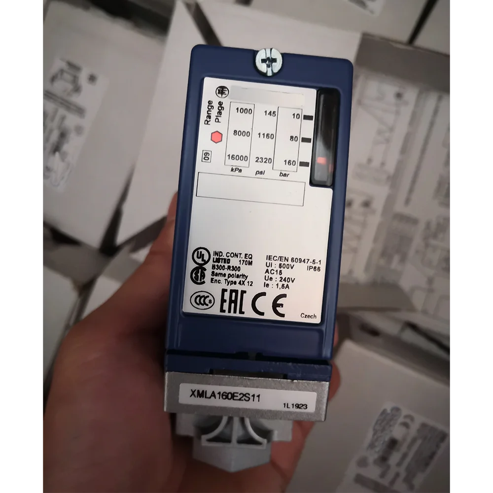 Industrial Control Product XMLA160D2S11 Pressure Switch For Schneider High Quality Fast Ship