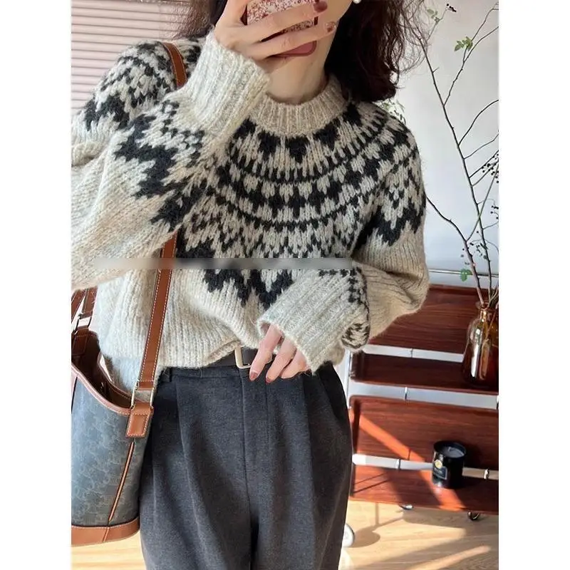 

2025 New Soft Vintage Knitwear Fair Isle Pattern Slouchy Retro Korean Winter Slim Fit Base Layer