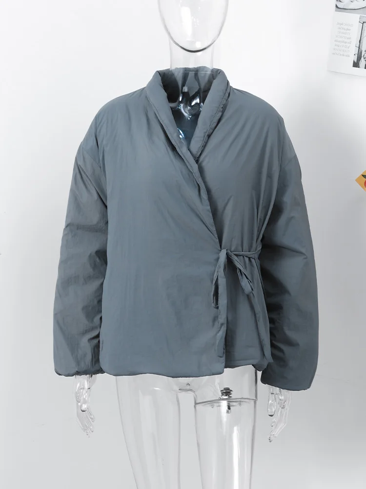 2025秋冬 暖かいアウター ヴィンテージ風 中綿入り レースアップ コットン レディースコート ゆったり Vネック 長袖 ポケット付き 厚手 グレー ジャケット