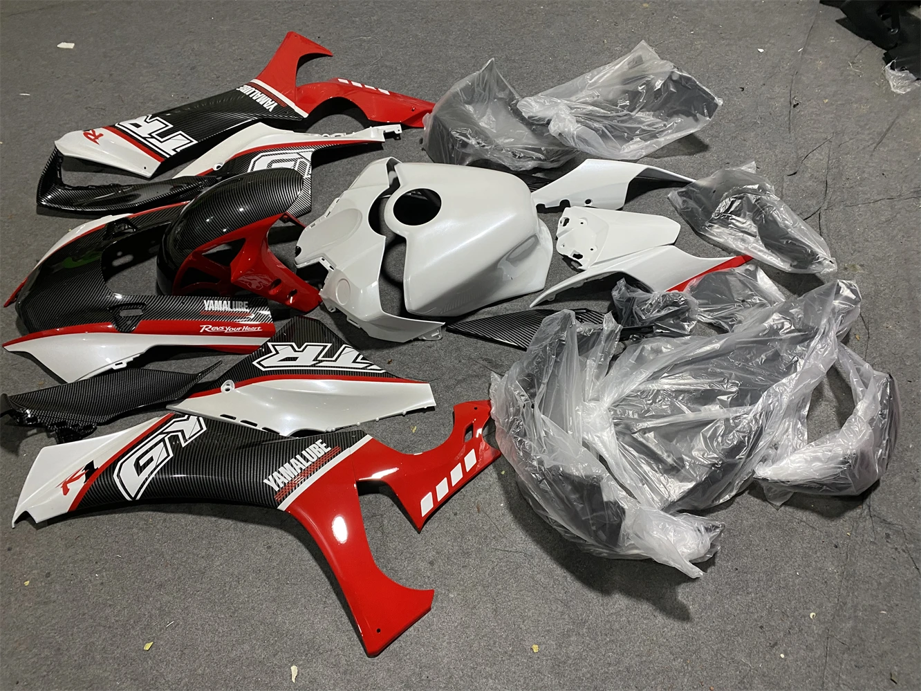 Motorcycle fairing fits YZF-R1 2020 2021 2022 2023 YZF1000 2021 22 23 year body fairing White Red motorcycle shell