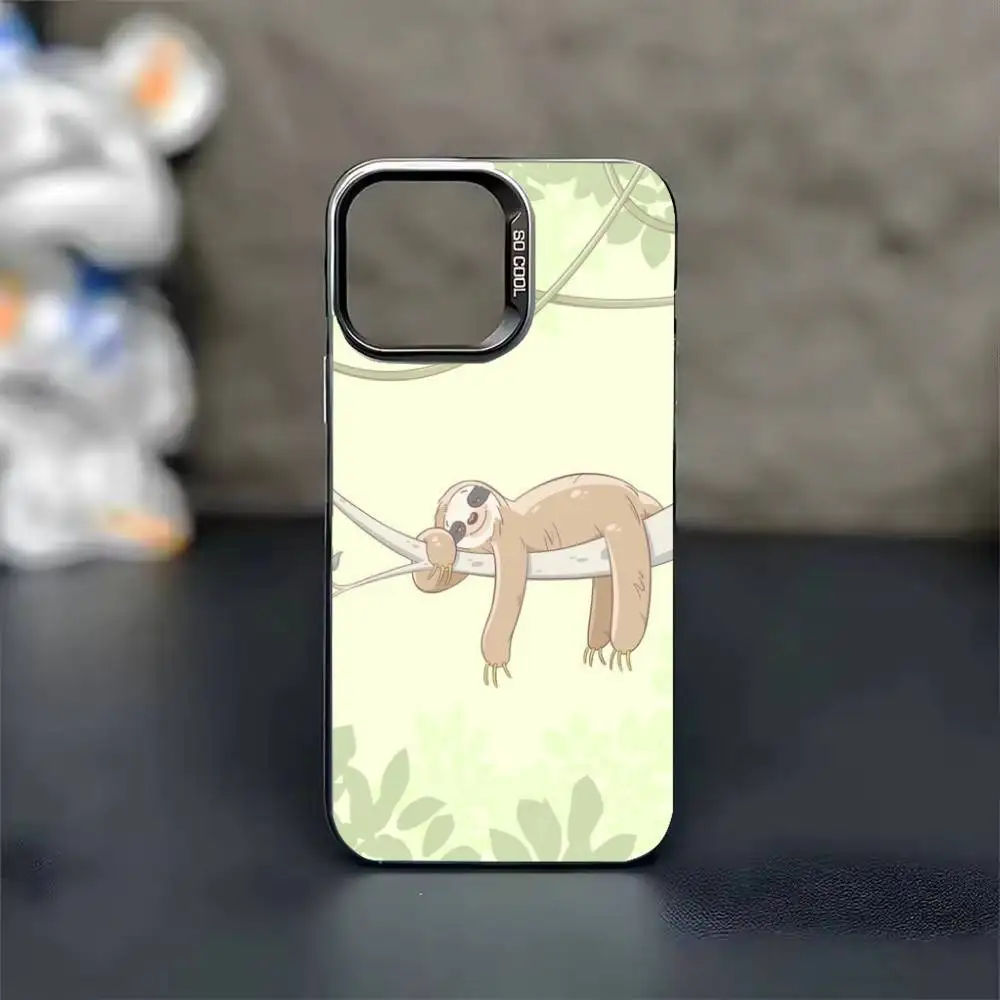 Funda de teléfono con diseño de perezoso de dibujos animados de animales para iPhone 17,16,15,14,13,12,11,Pro Max,Plus, funda negra de color plateado y caramelo