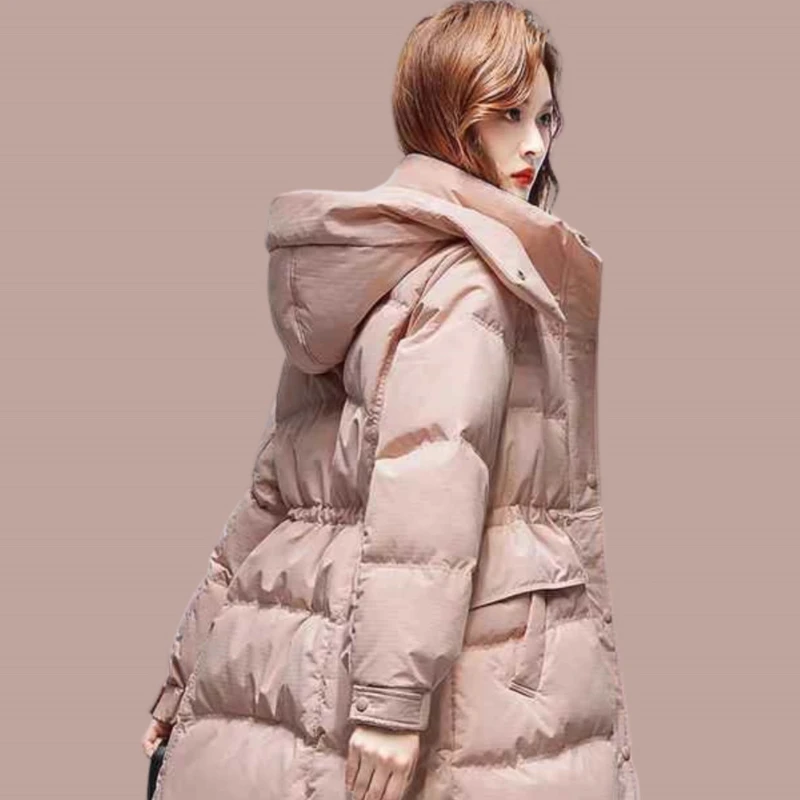 سترة نسائية شتوية جديدة موديل 2025 بقلنسوة على الطراز الكوري معطف طويل سميك ودافئ