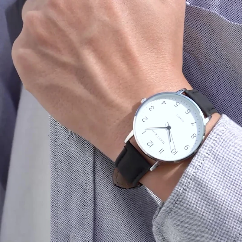 

Наручные часы 2026 Simple Digital для студентов, парные, мужские и женские, с кожаным ремешком, водонепроницаемые, бесшумные, кварцевые